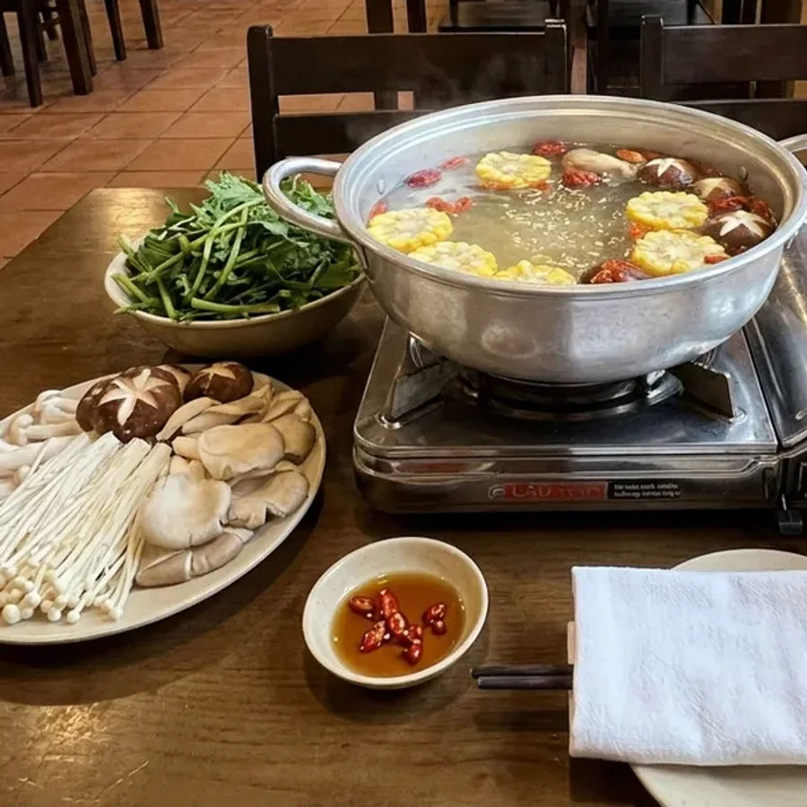 Lẩu nấm thả ga